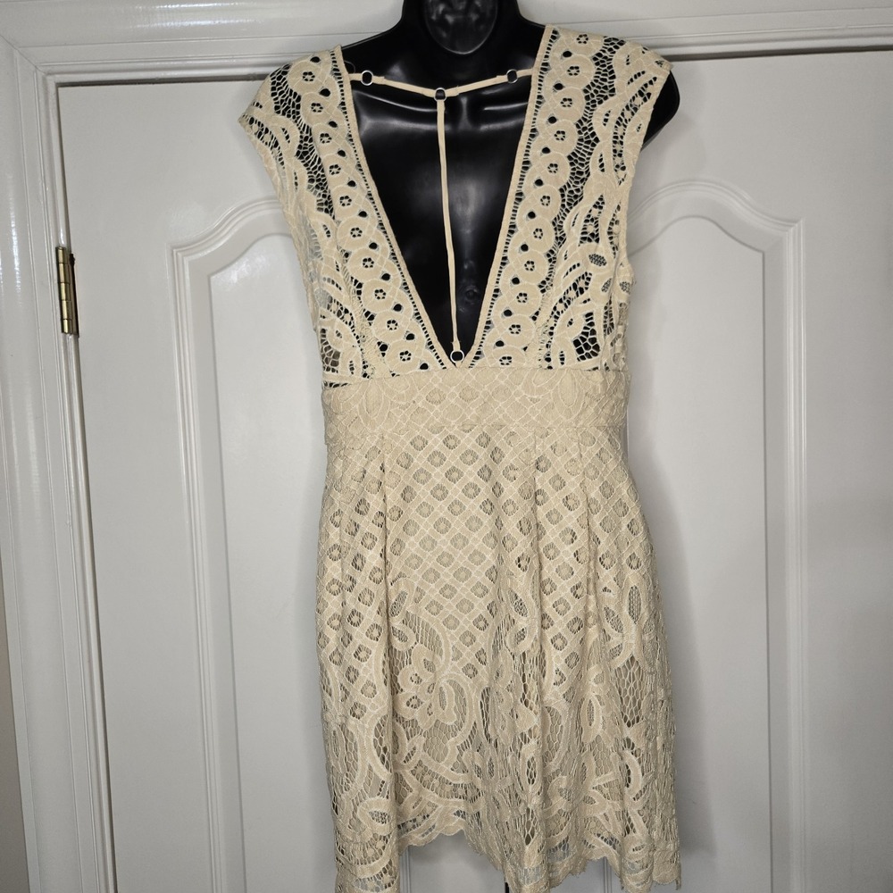 Free People Dress One Million Lovers Lace Mini Dress Size 4 Side Zip Sleeveless - Picture 3 of 12
